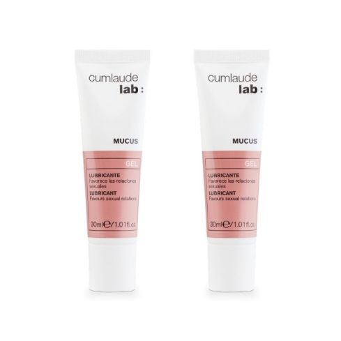 Cumlaude Mucus es un gel transparente, muy parecido al moco vaginal, con propiedades lubricantes que mejoran los síntomas de dispareunia (dolor durante las relaciones sexuales).