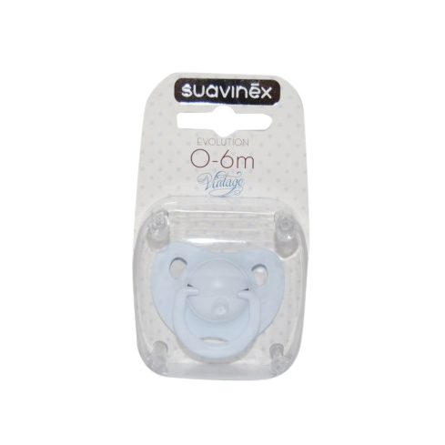 Chupete con tetina fisiologica que gracias a su forma plana permite que quede siempre en la boquita del bebe, ejerciendo la minima presion sobre el paladar.